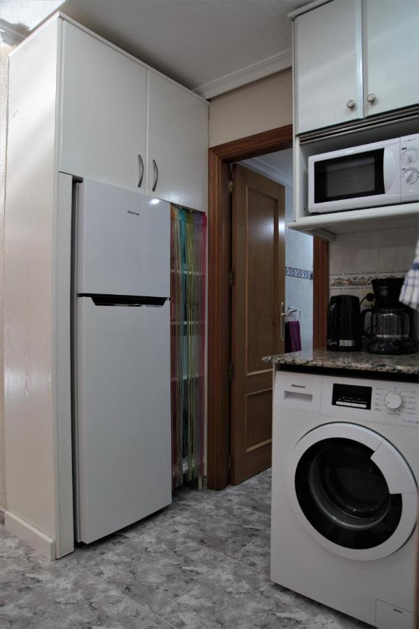 Cozy Just 8 Min Walk From The Beach! Apartment Benidorm
